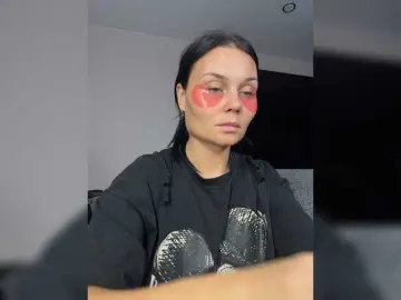 Paratrax  live sex cam