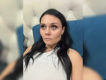 Paratrax  live sex cam