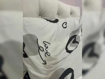 Paratrax  live sex cam