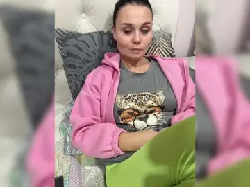 Paratrax  live sex cam