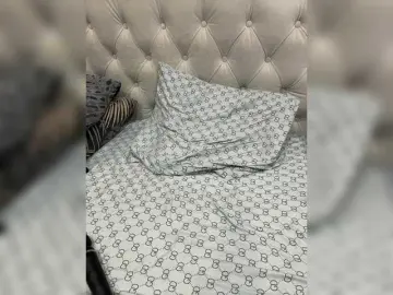 Paratrax  live sex cam