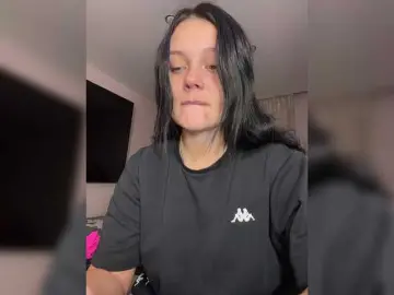 Paratrax  live sex cam