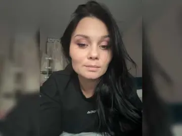 Paratrax  live sex cam