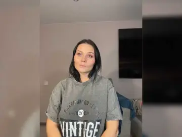 Paratrax  live sex cam