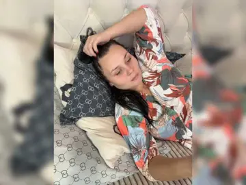 Paratrax  live sex cam