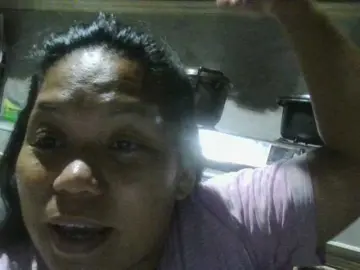 PinayHotMom  live sex cam