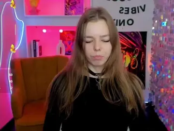 Tina-Taylor  live sex cam