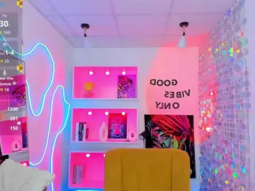 Tina-Taylor  live sex cam