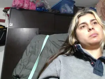 Wtwins  live sex cam