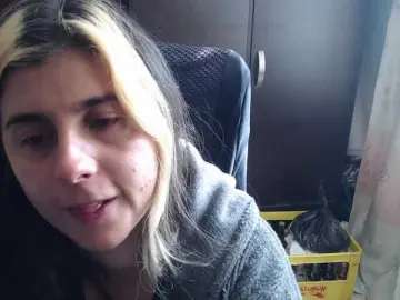 Wtwins  live sex cam