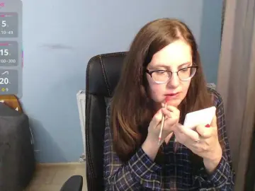 Mandarinka28  live sex cam