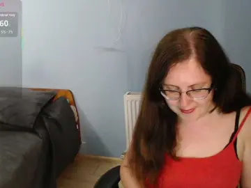 Mandarinka28  live sex cam