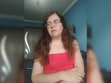 Mandarinka28  live sex cam