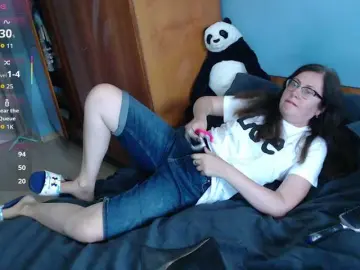 Mandarinka28  live sex cam