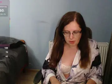 Mandarinka28  live sex cam