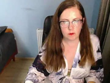 Mandarinka28  live sex cam