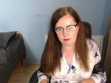 Mandarinka28  live sex cam