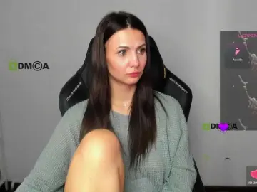 Cute-Shy  live sex cam