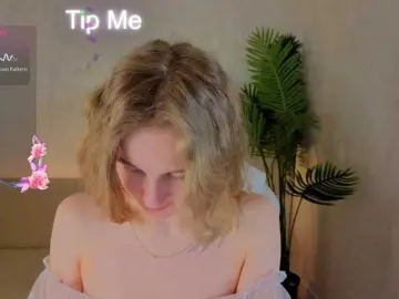 Kiana-White  live sex cam