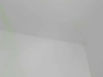 LunaBigtits  live sex cam