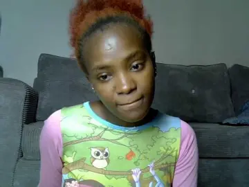 Lynnepretty4  live sex cam