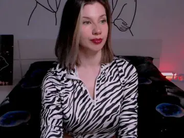 Devilishfox  live sex cam