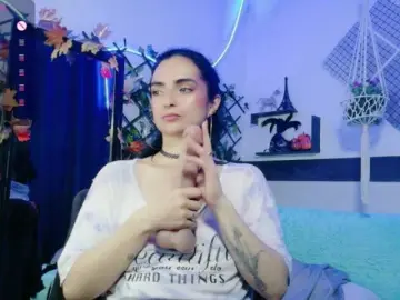 Kandyparis  live sex cam
