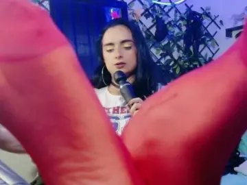 Kandyparis  live sex cam