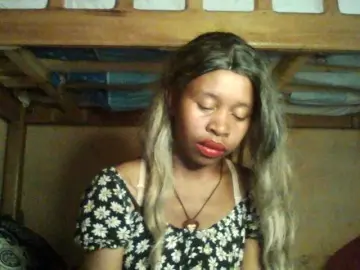 KarlaLuv  live sex cam