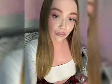 MILEDIUM  live sex cam