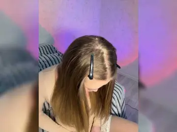 MILEDIUM  live sex cam