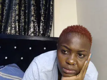 Queenbee25  live sex cam
