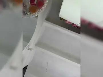 SallyeLeins  live sex cam