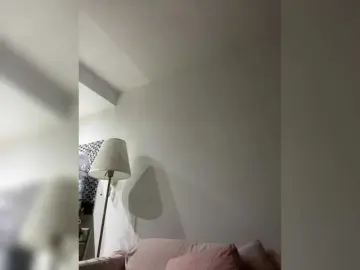 SallyeLeins  live sex cam