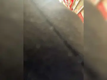 SallyeLeins  live sex cam