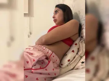 SallyeLeins  live sex cam