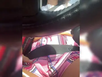 SallyeLeins  live sex cam