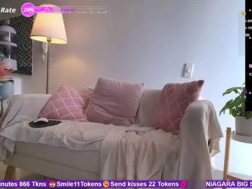 SallyeLeins  live sex cam