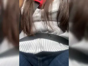 SallyeLeins  live sex cam