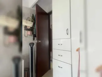 SallyeLeins  live sex cam