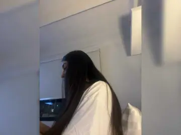 SallyeLeins  live sex cam