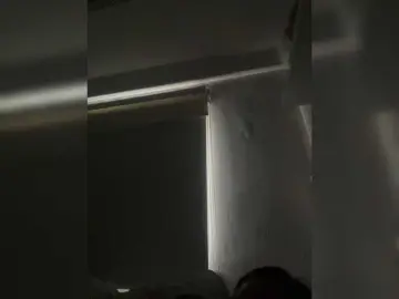 SallyeLeins  live sex cam