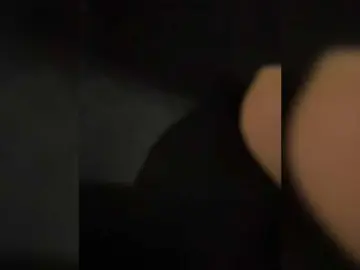 SallyeLeins  live sex cam