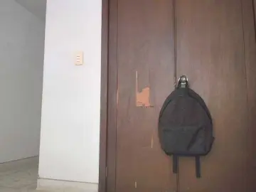 SallyeLeins  live sex cam