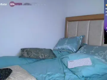 SallyeLeins  live sex cam