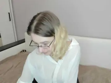 SilvaDevil  live sex cam