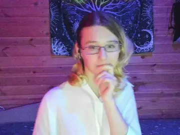 SilvaDevil  live sex cam