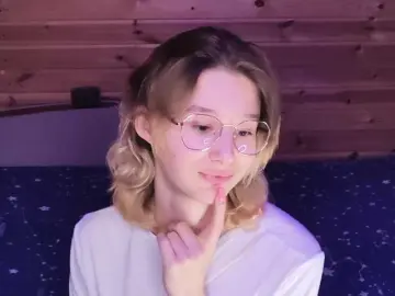 SilvaDevil  live sex cam