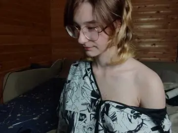SilvaDevil  live sex cam