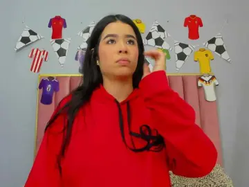 SophieBuitrago  live sex cam